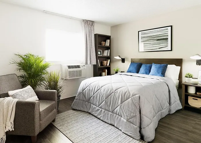 Intown Suites Extended Stay Select Atlanta Ga -Smyrna