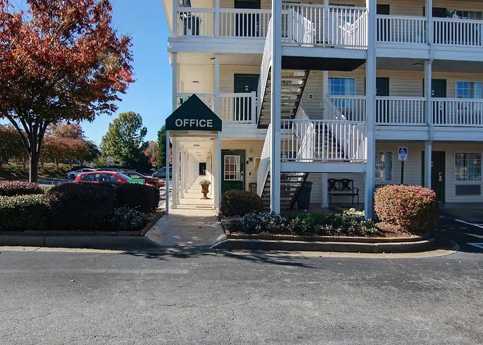 Intown Suites Extended Stay Select Atlanta Ga -Smyrna